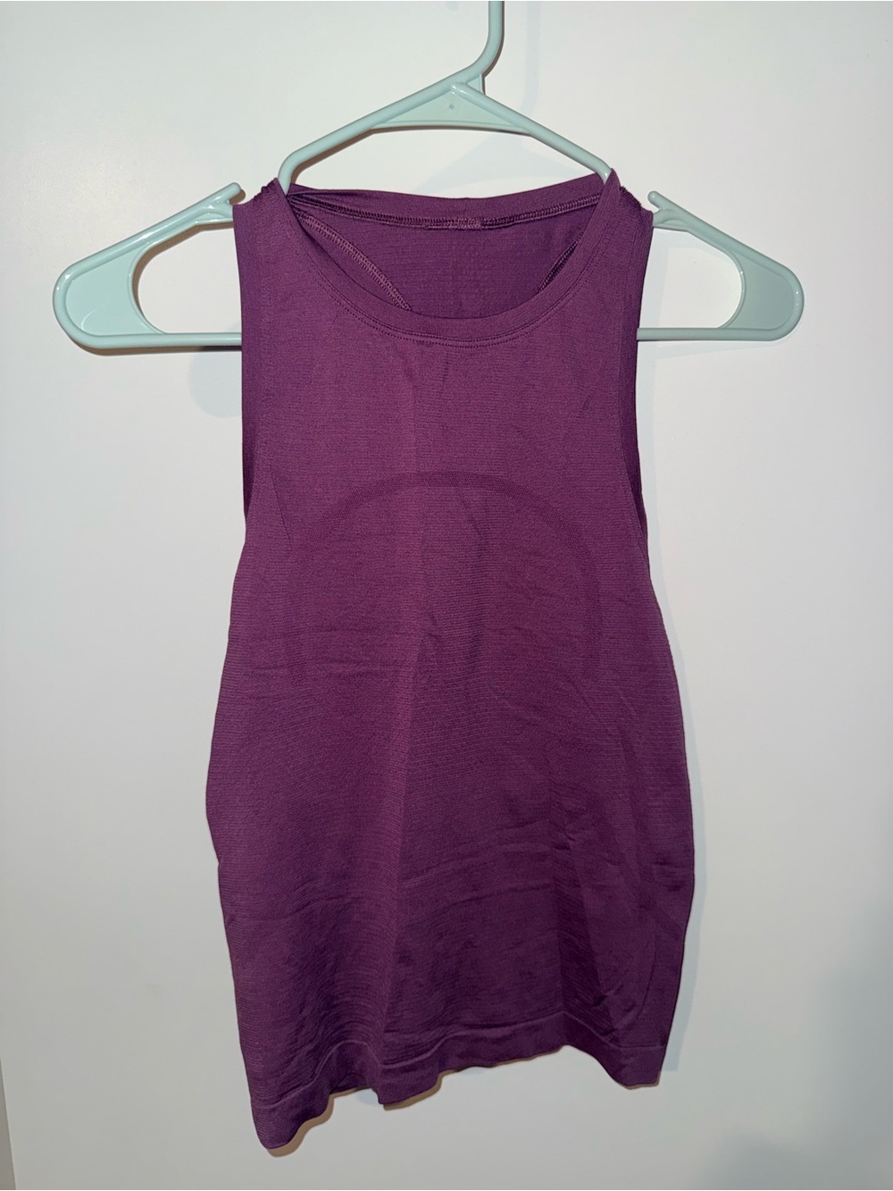 lululemon athletica Plum Sleeveless Tank Top
